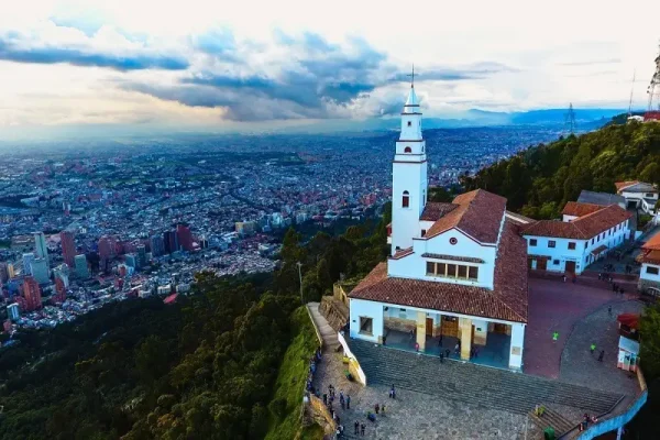 monserrate-bogota-vista.webp